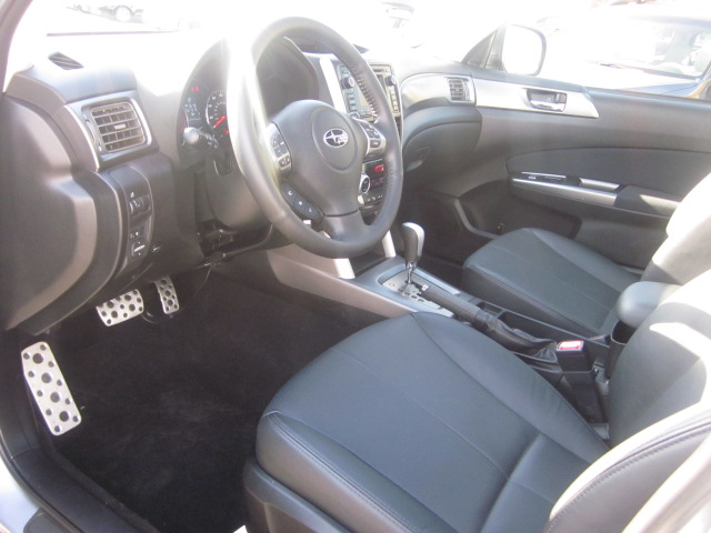 Subaru Forester 2013 photo 0