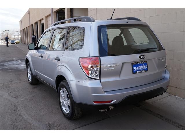 Subaru Forester 2013 photo 2