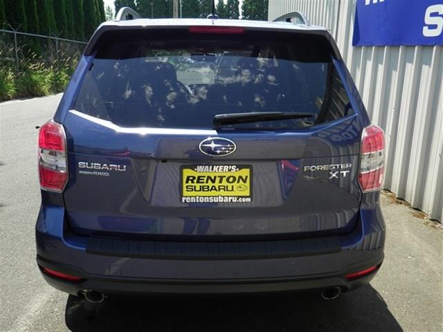 Subaru Forester 2014 photo 2