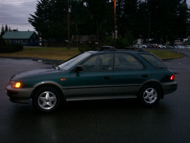 Subaru Impreza 1996 photo 2