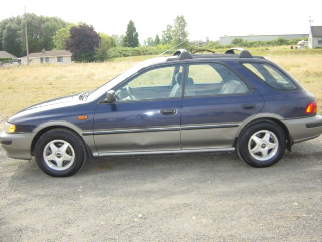 Subaru Impreza 1996 photo 1