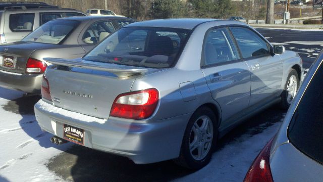 Subaru Impreza 2002 photo 2