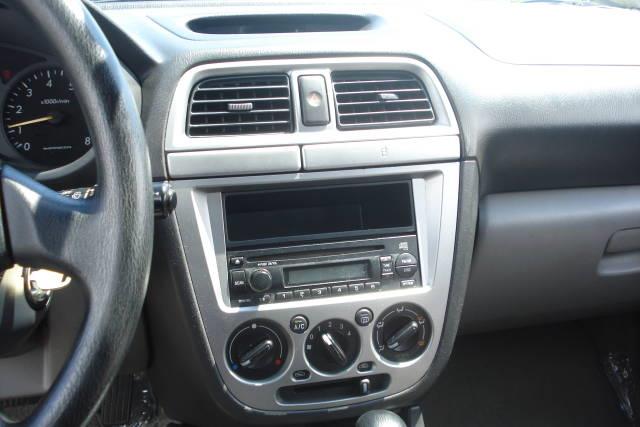 Subaru Impreza 2002 photo 14