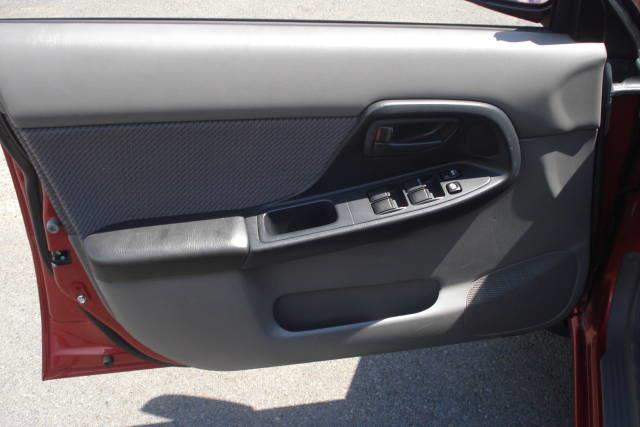 Subaru Impreza 2002 photo 17