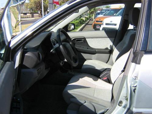 Subaru Impreza 2002 photo 1