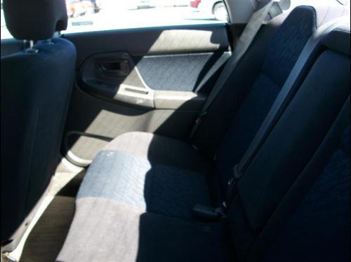 Subaru Impreza 2002 photo 1