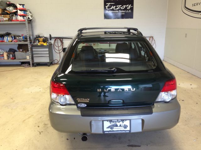 Subaru Impreza 2004 photo 1