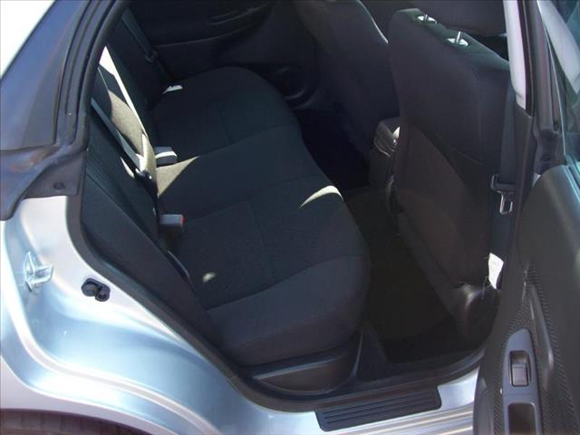 Subaru Impreza 2005 photo 2