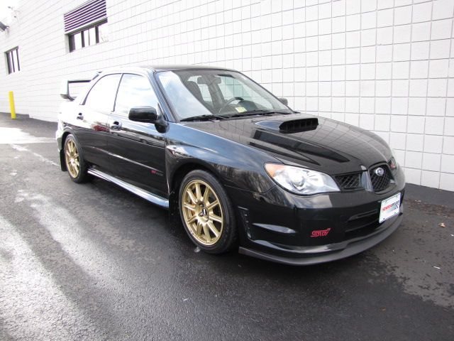 Subaru Impreza Awd-2nd Bench-sunroof-newer Tires-6 CD Unspecified