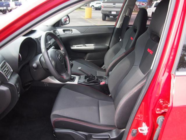 Subaru Impreza 2010 photo 12