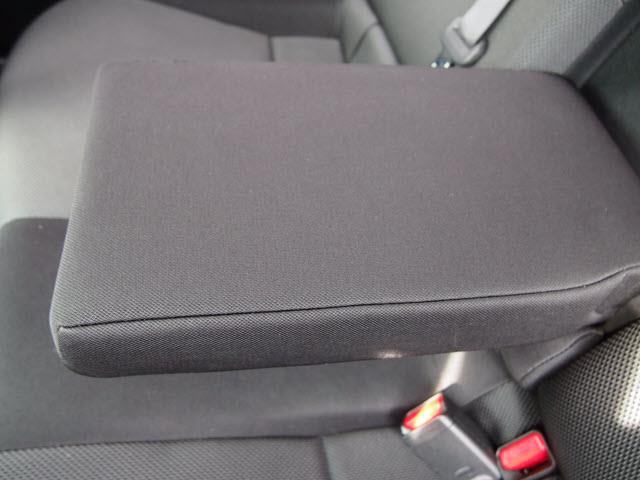 Subaru Impreza 2010 photo 21