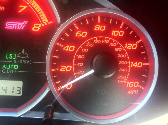 Subaru Impreza Awd-2nd Bench-sunroof-newer Tires-6 CD Sedan