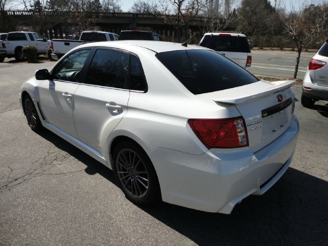 Subaru Impreza 2011 photo 2