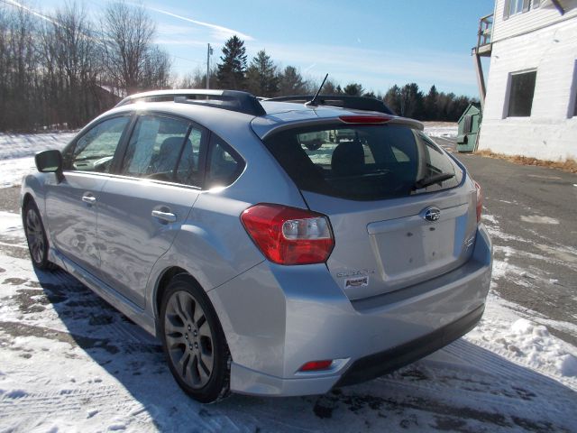Subaru Impreza 2013 photo 2