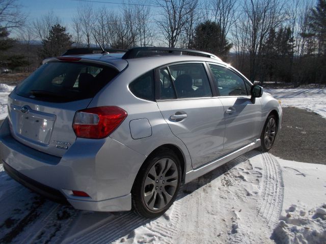 Subaru Impreza 2013 photo 3