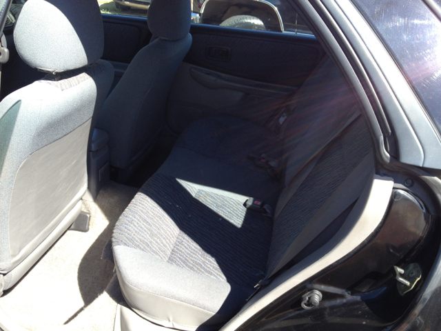 Subaru Impreza Wagon 1999 photo 1