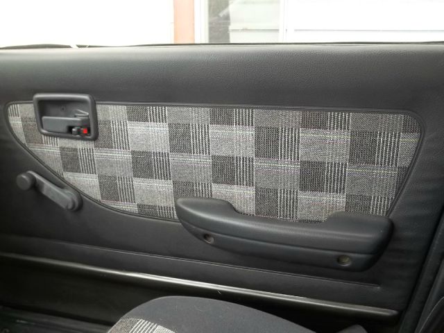 Subaru Justy 1991 photo 2