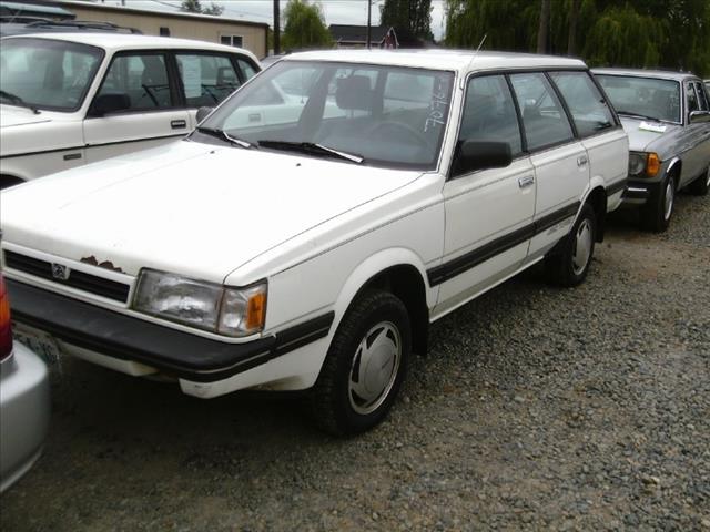 Subaru L Line 1988 photo 1