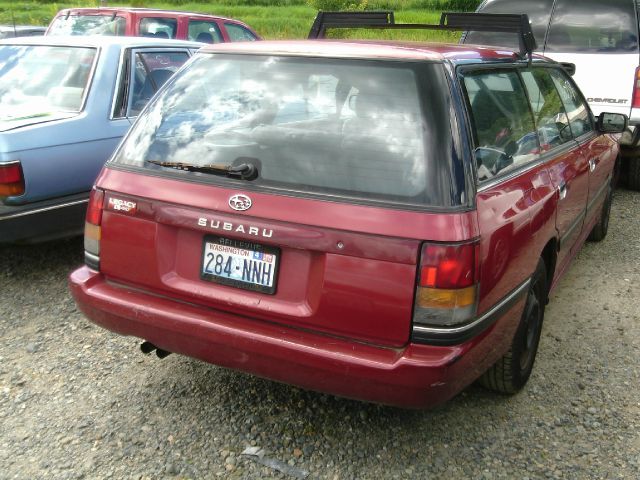 Subaru Legacy 1990 photo 2