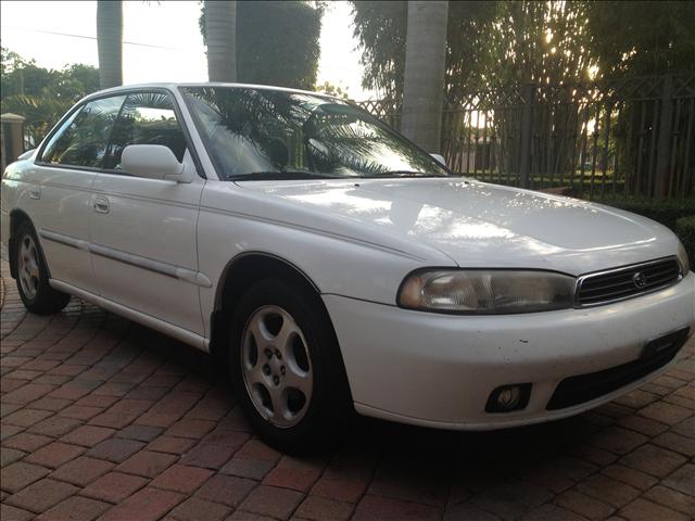 Subaru Legacy 4dr Sdn I4 CVT S Sedan