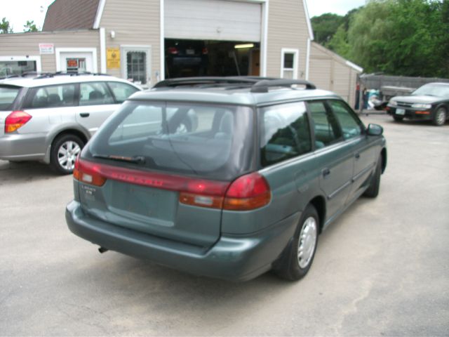 Subaru Legacy 1995 photo 0