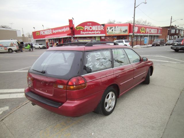Subaru Legacy 1995 photo 0