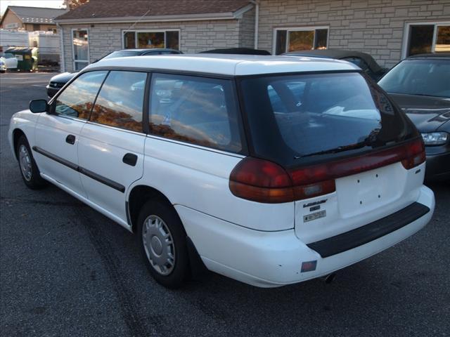 Subaru Legacy 1996 photo 4