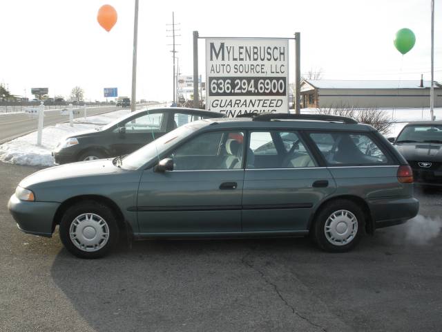 Subaru Legacy 1996 photo 1