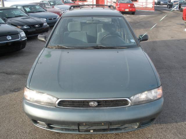 Subaru Legacy ESi Wagon