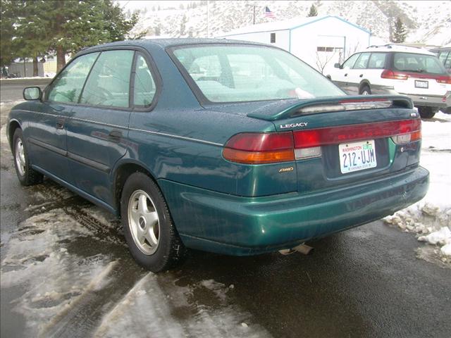 Subaru Legacy 1996 photo 3