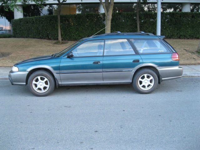 Subaru Legacy 1996 photo 1