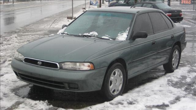 Subaru Legacy ESi Sedan