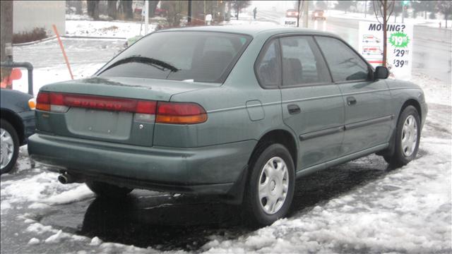 Subaru Legacy 1996 photo 1