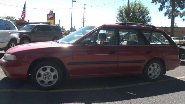 Subaru Legacy 1996 photo 1