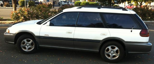 Subaru Legacy 1997 photo 4