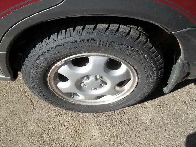 Subaru Legacy 1997 photo 21