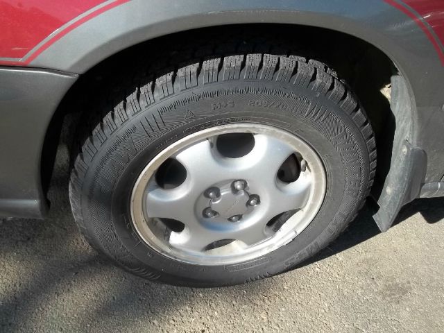 Subaru Legacy 1997 photo 28