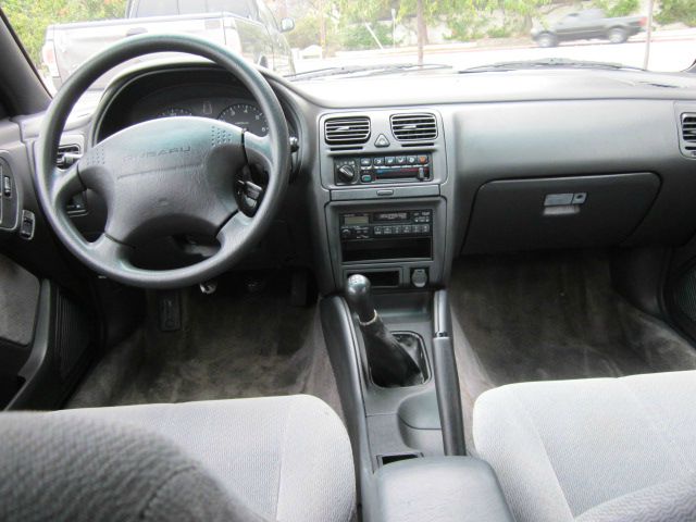 Subaru Legacy 1997 photo 1