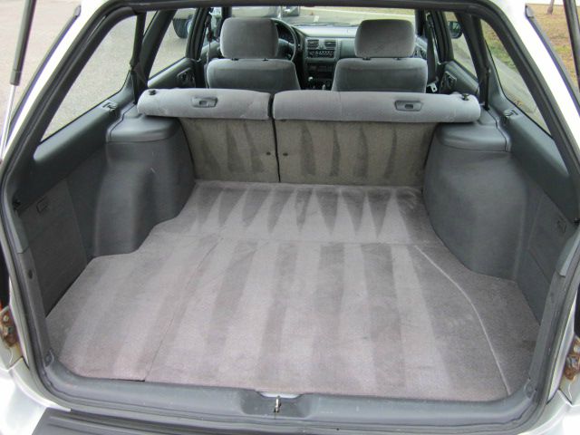 Subaru Legacy 1997 photo 11