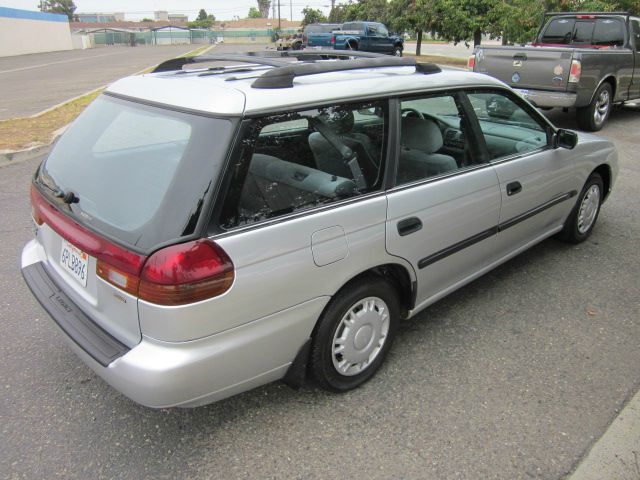 Subaru Legacy 1997 photo 9