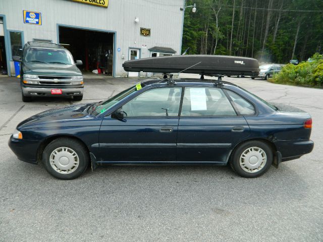 Subaru Legacy ESi Sedan