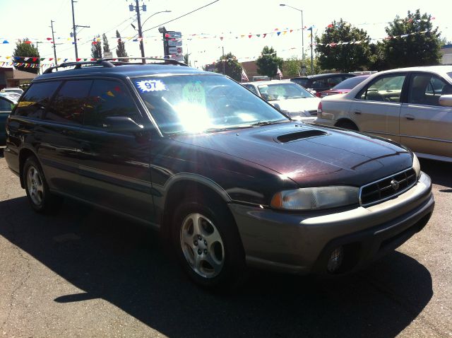 Subaru Legacy Panel LS Wagon