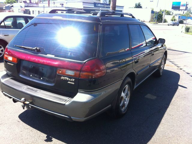 Subaru Legacy 1997 photo 3