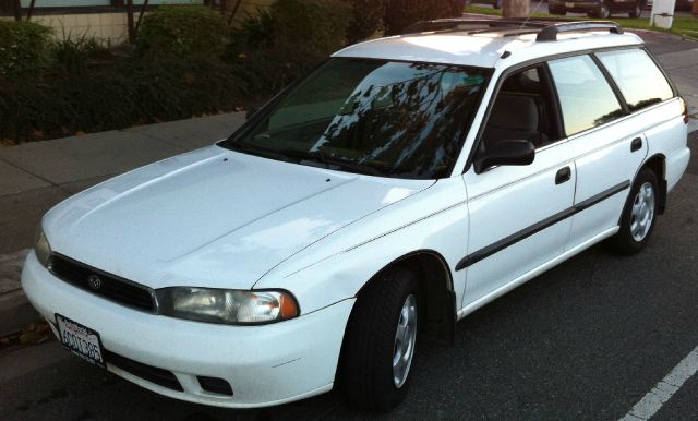 Subaru Legacy 1997 photo 2