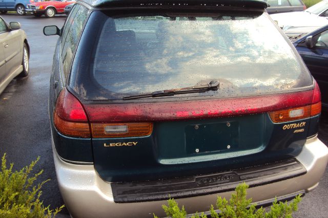 Subaru Legacy 1997 photo 2