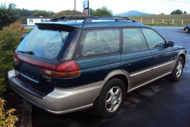 Subaru Legacy 1997 photo 3