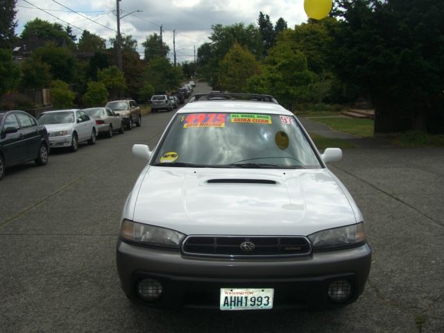 Subaru Legacy 1997 photo 3