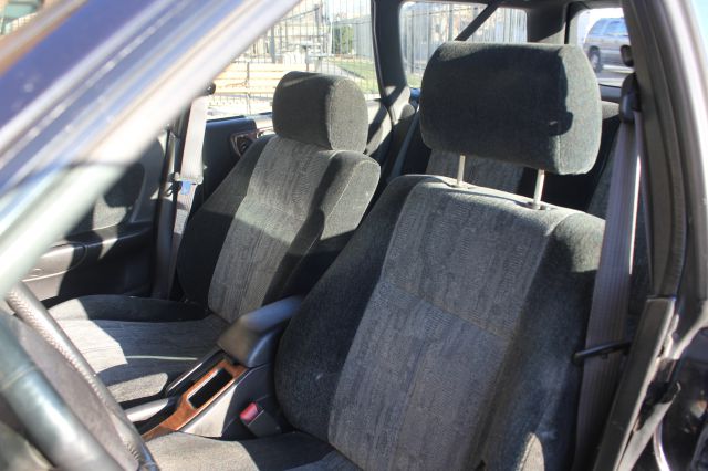 Subaru Legacy 1998 photo 4