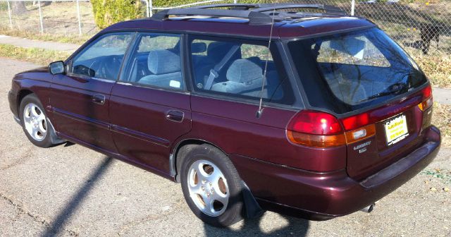 Subaru Legacy 1999 photo 2
