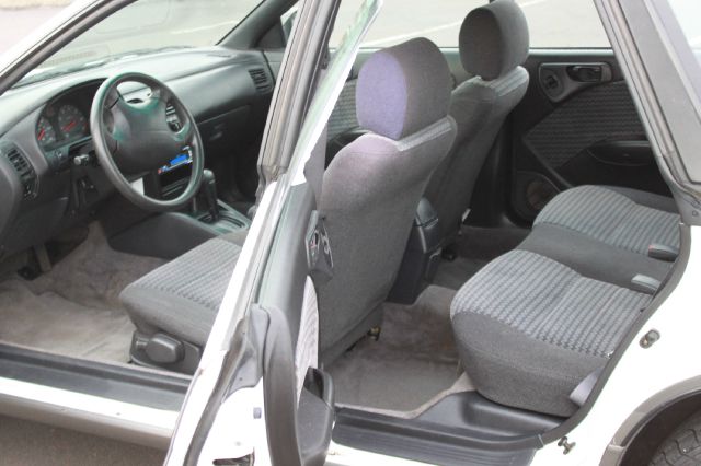 Subaru Legacy 1999 photo 3